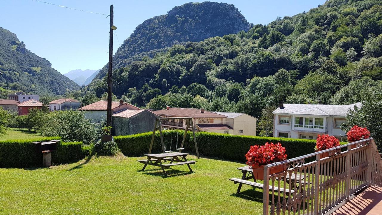 Apartamentos La Corona - Cabrales Carrena de Cabrales Extérieur photo